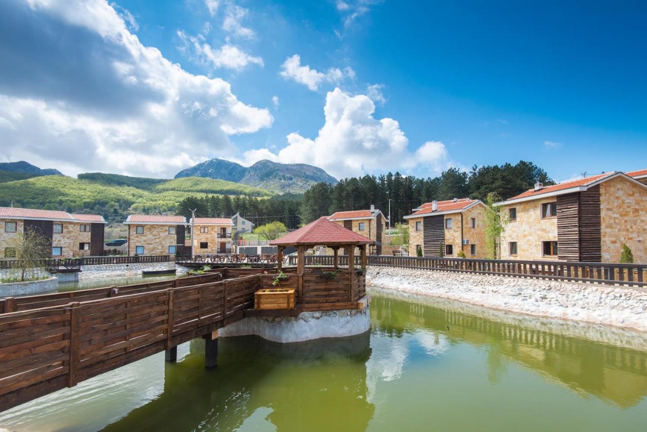 Ethno Village St George Cetinje Luaran gambar