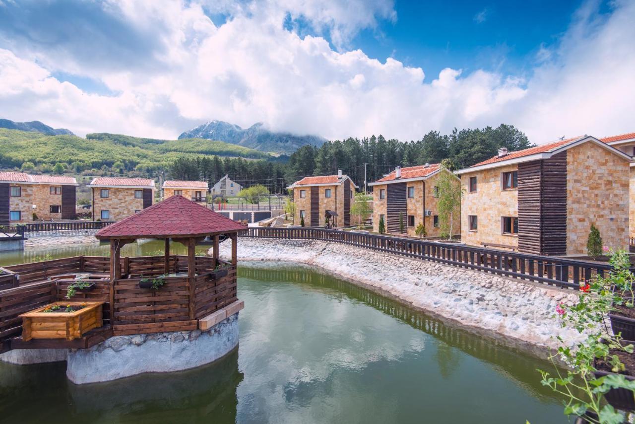 Ethno Village St George Cetinje Luaran gambar
